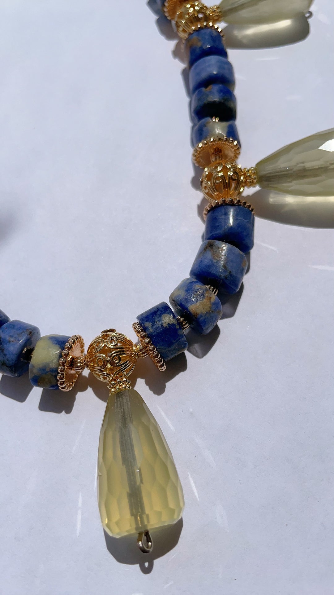 Call me Queen! - Sodalite & Lemon Quartz Necklace Designer