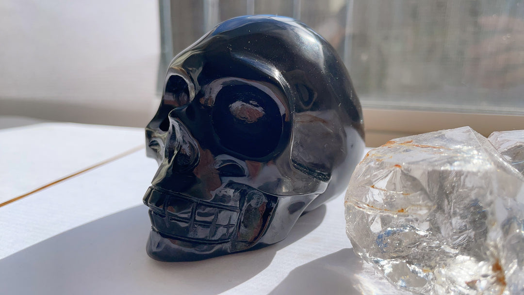 Black Obsidian Skull Carving